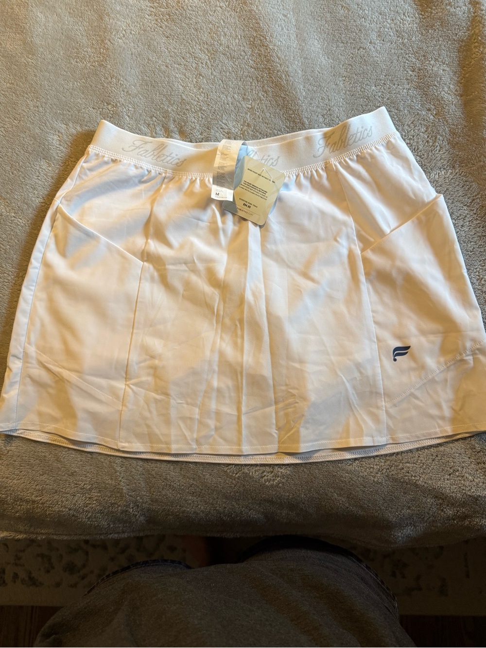 Fabletics White athletic skirt NWT
